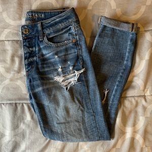 AE tomgirl/boyfriend distressed jeans